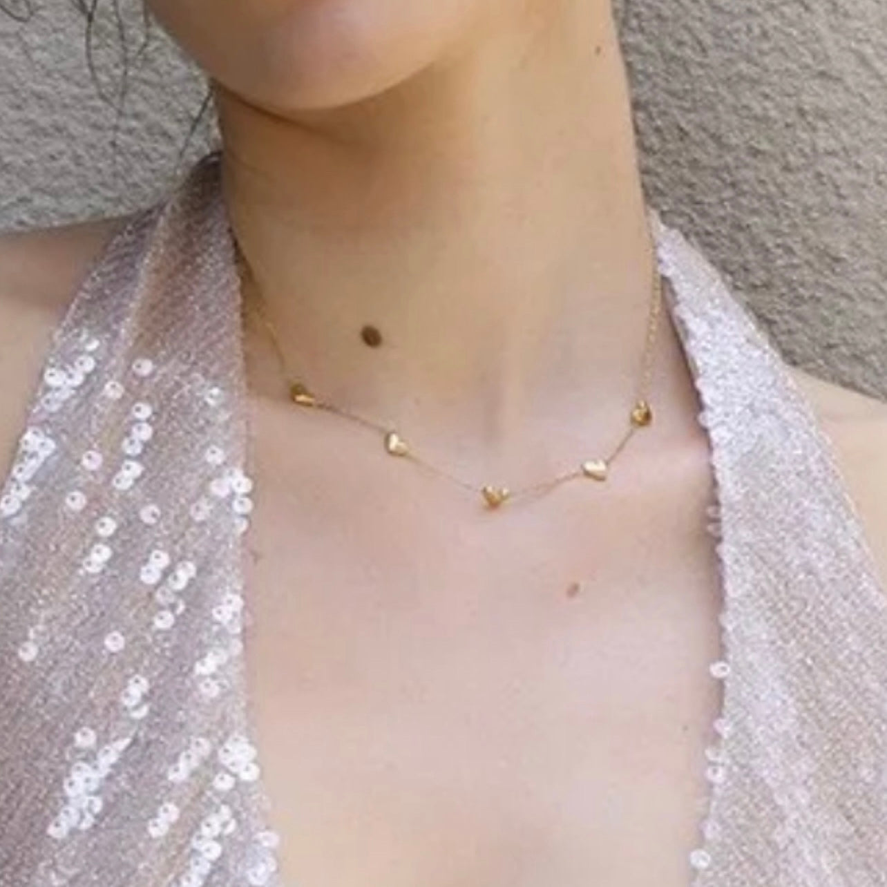 COLLAR