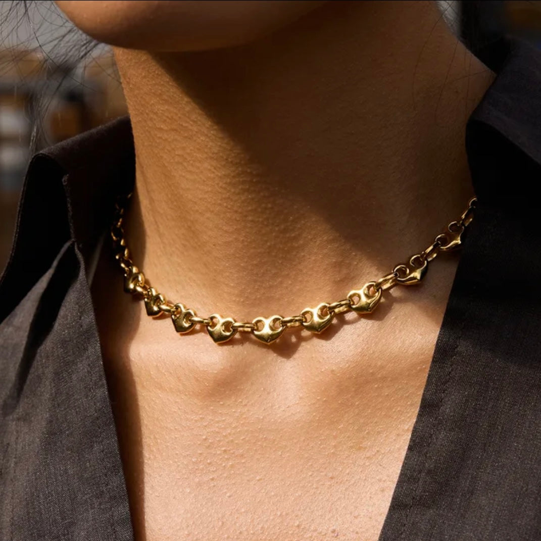 COLLAR