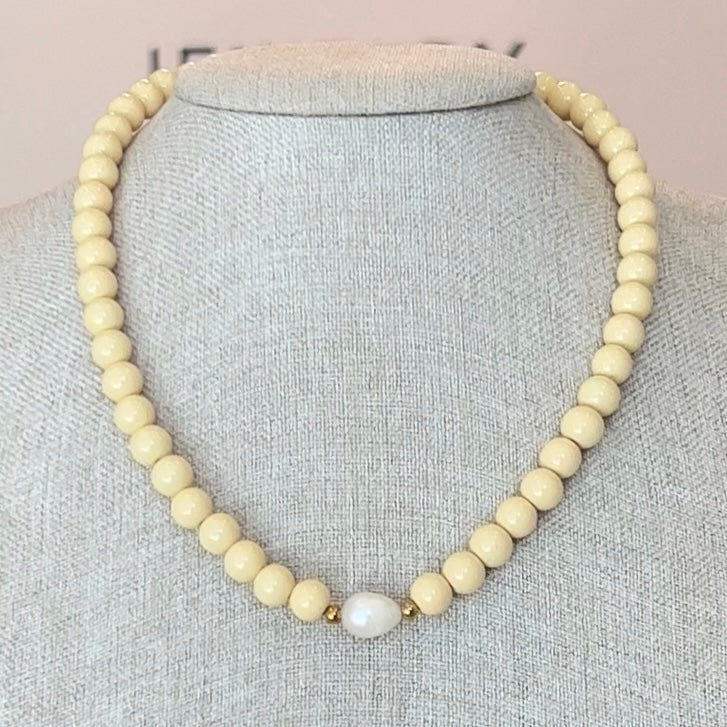 COLLAR