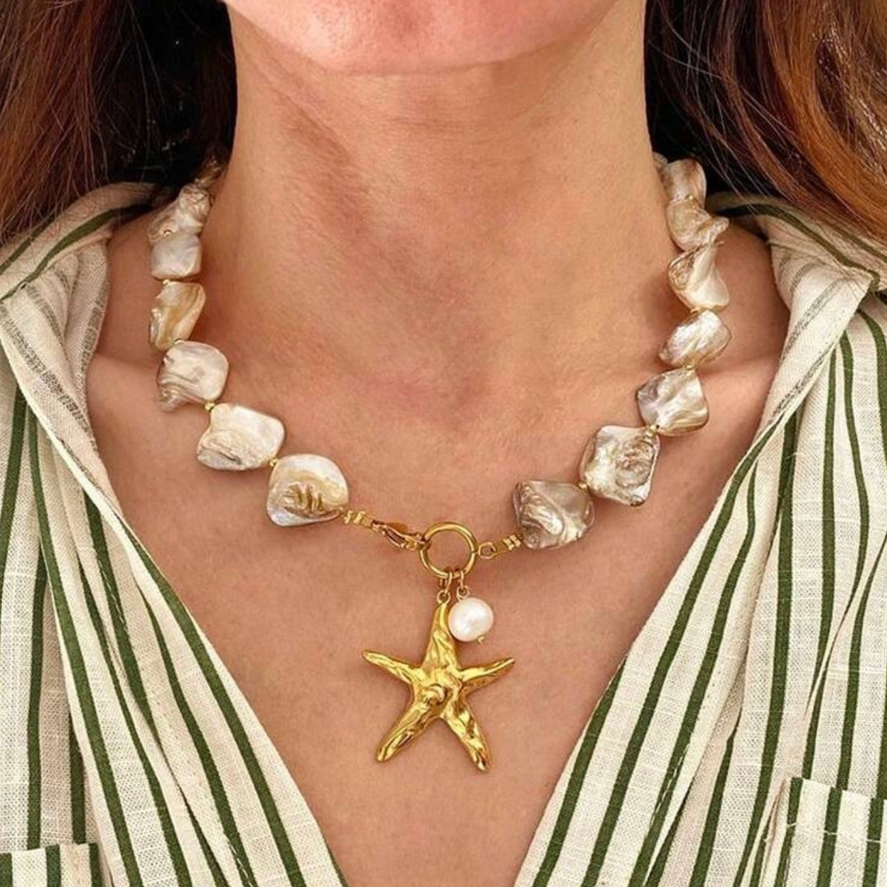 COLLAR SHELL LOVE