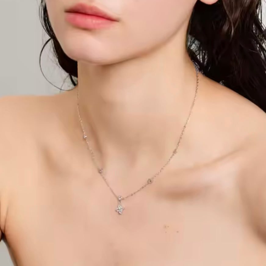 COLLAR
