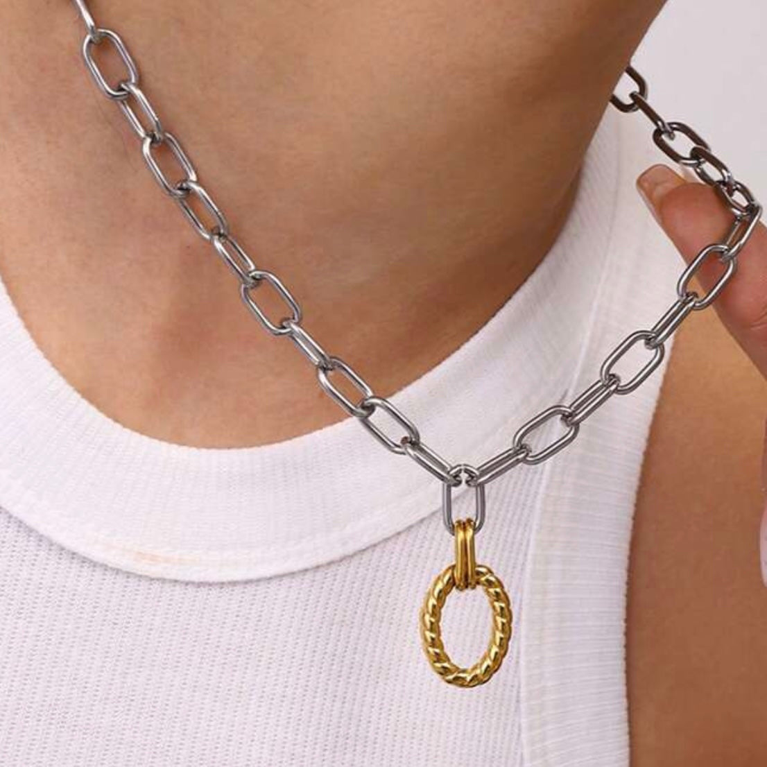 COLLAR WHANY