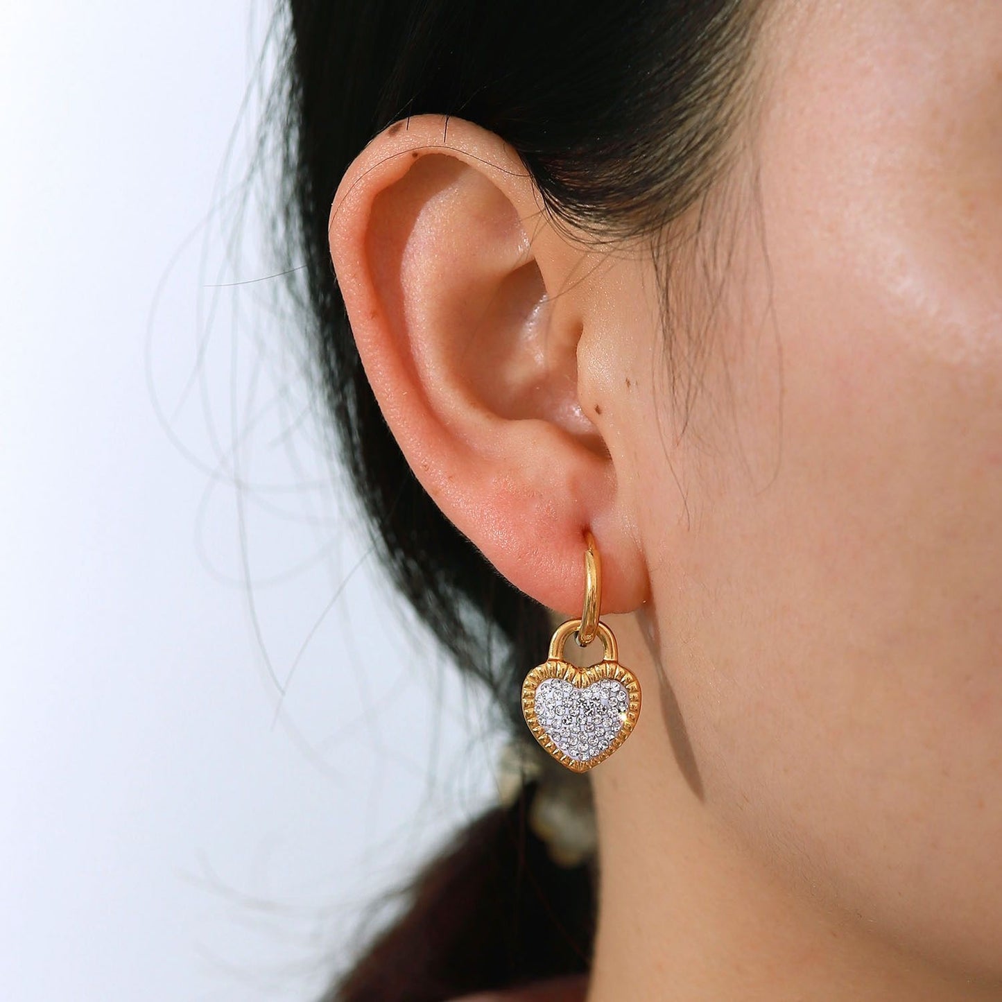 ARETES ALHAD