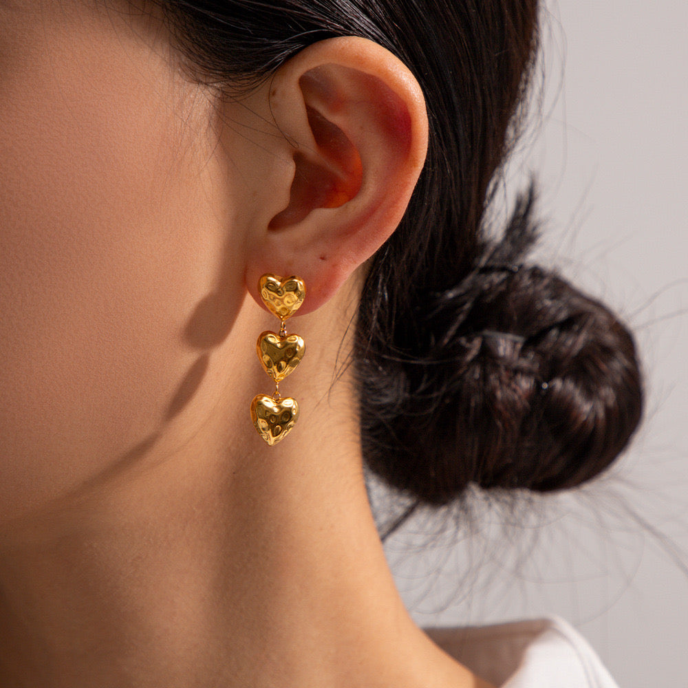 ARETES COURI