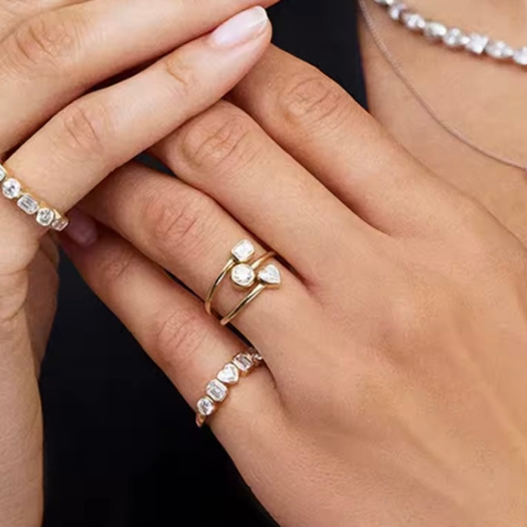 ANILLO ZHORY