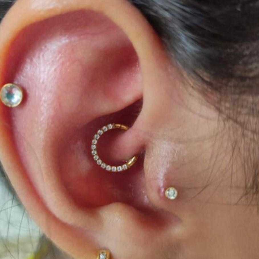PIERCING RICH