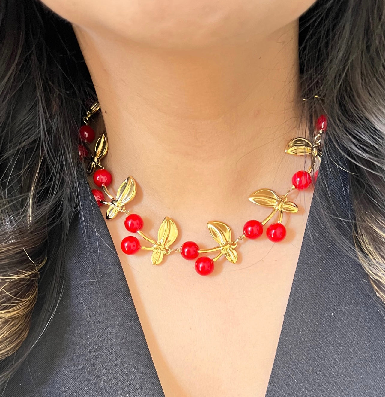 COLLAR CHERRY