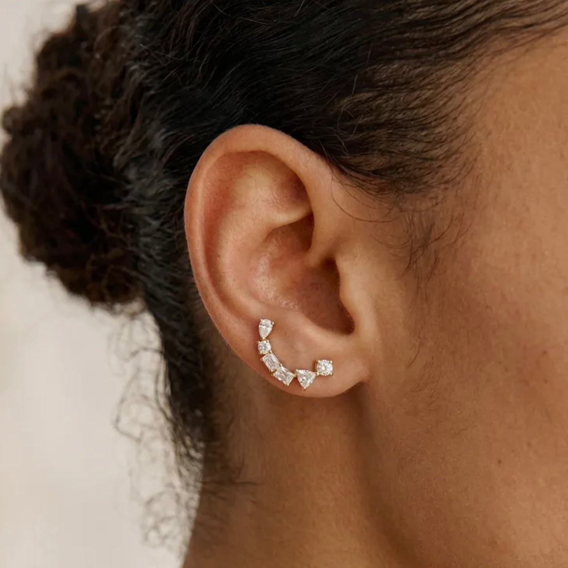 ARETES LINAH