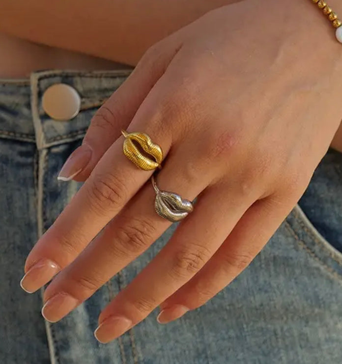 ANILLO KISS