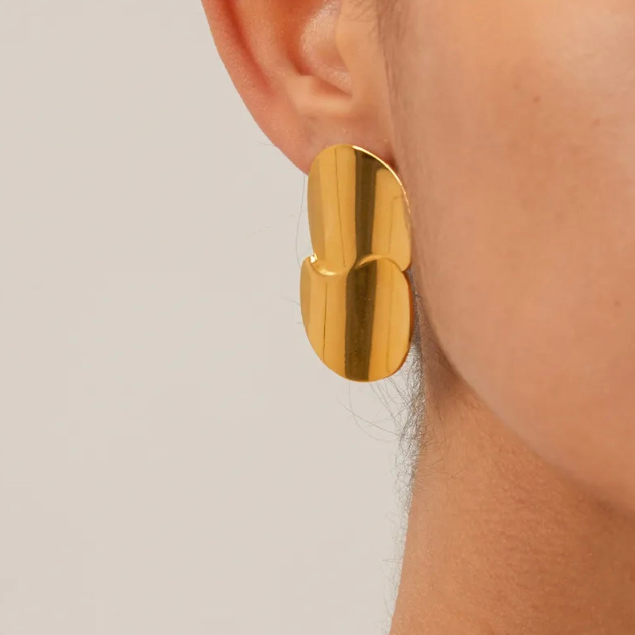 ARETES GIGI