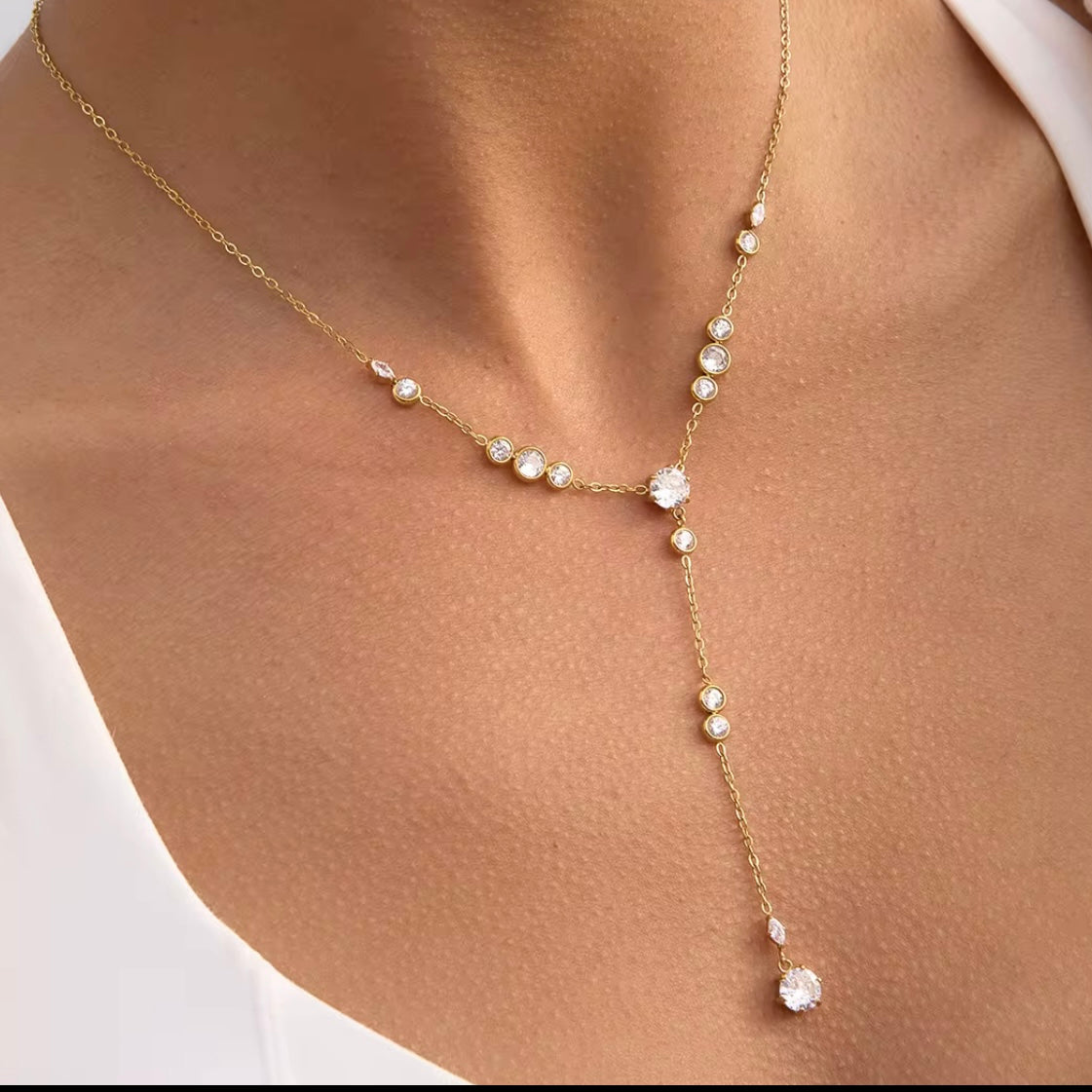 COLLAR