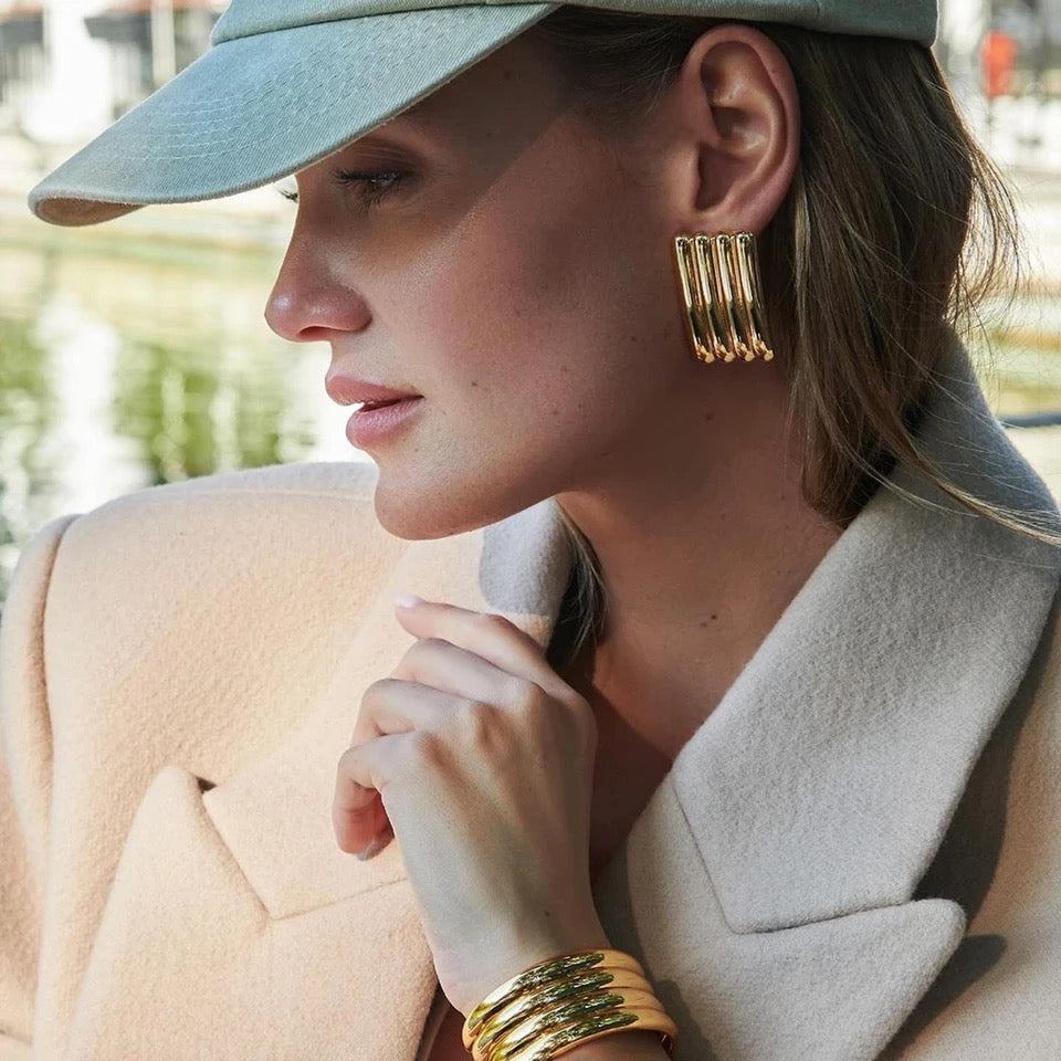 ARETES SERAPHINE