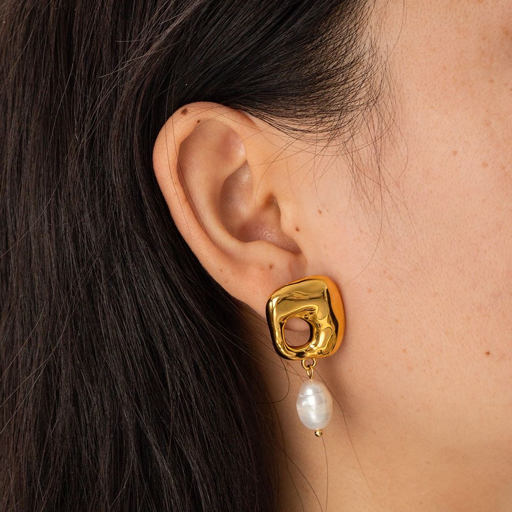 Aretes Tugui