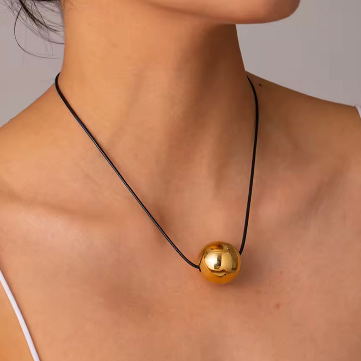 COLLAR