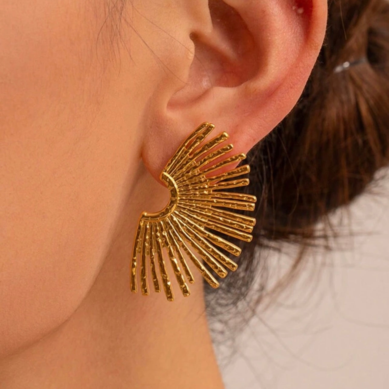 ARETES