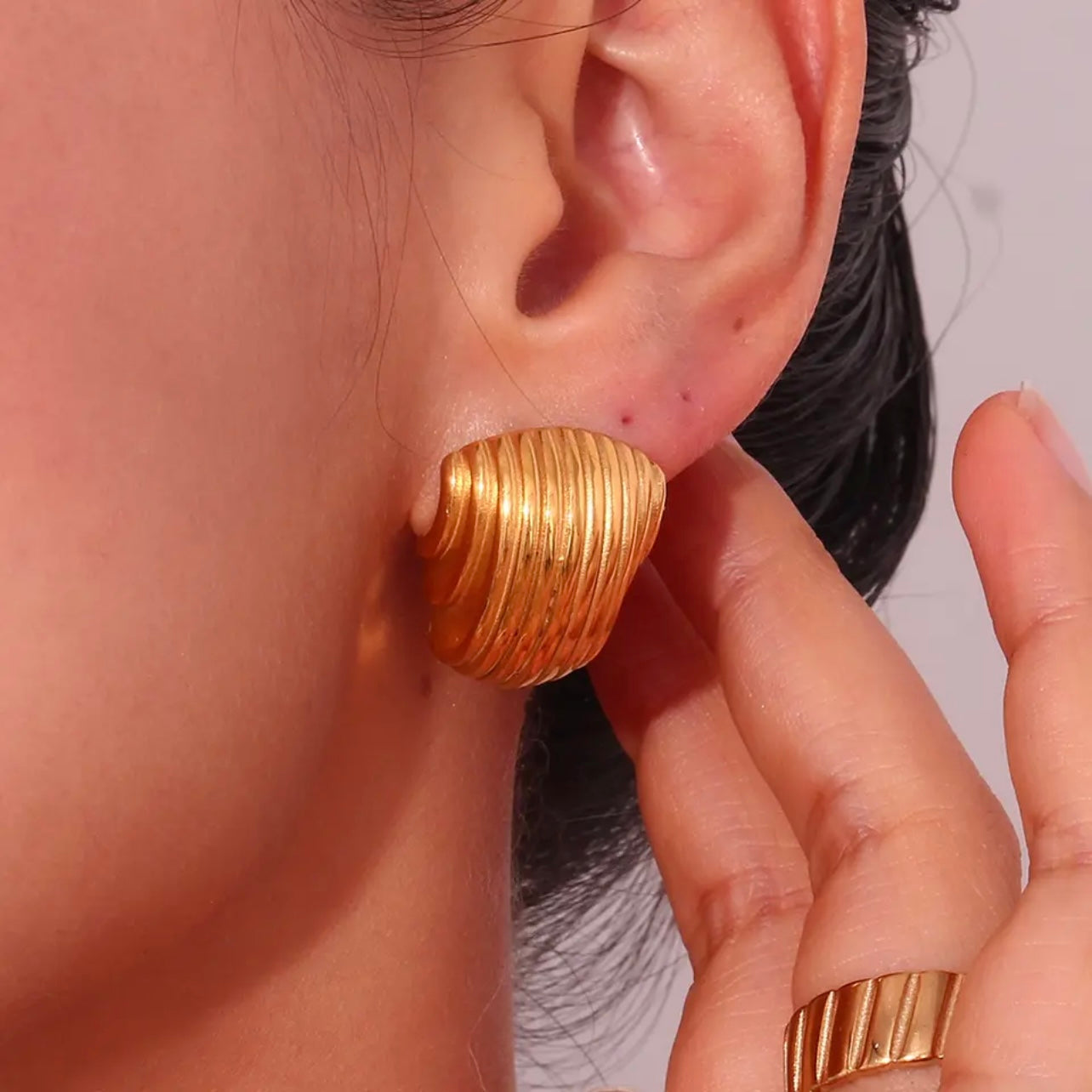 ARETES GALAH