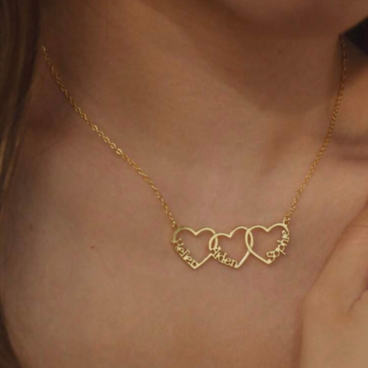 COLLAR CORAZONES