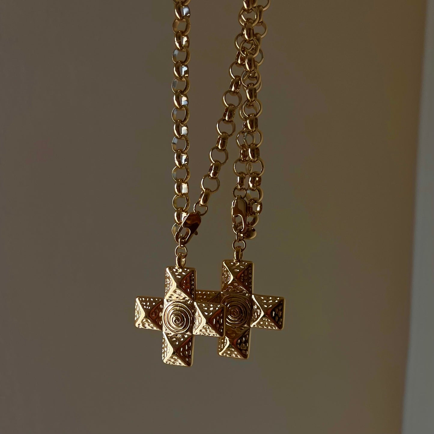 COLLAR KRUIS