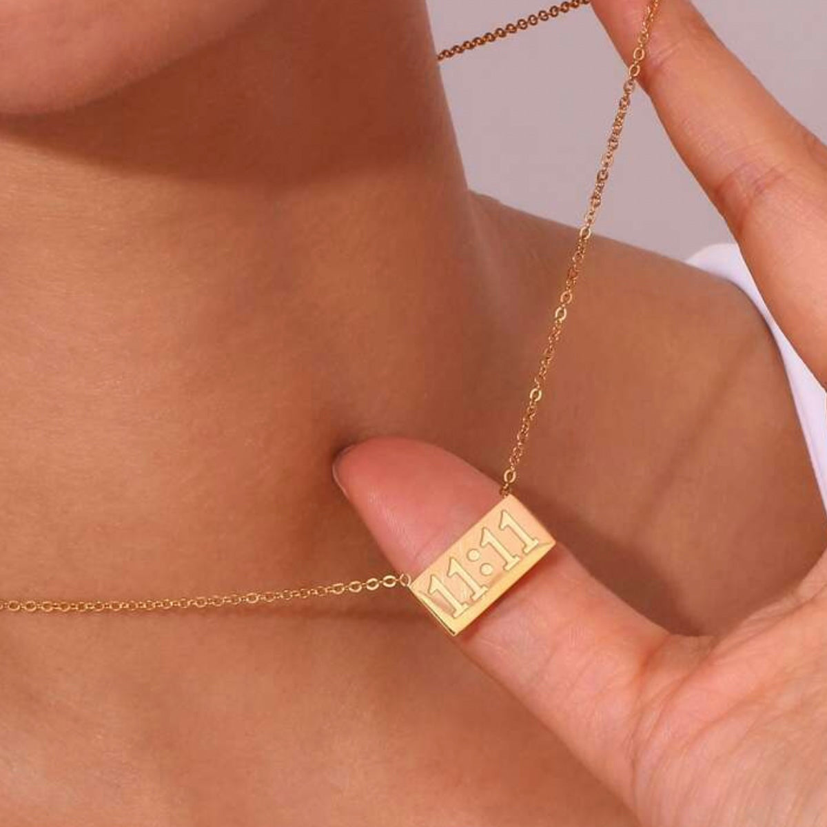 COLLAR 11:11
