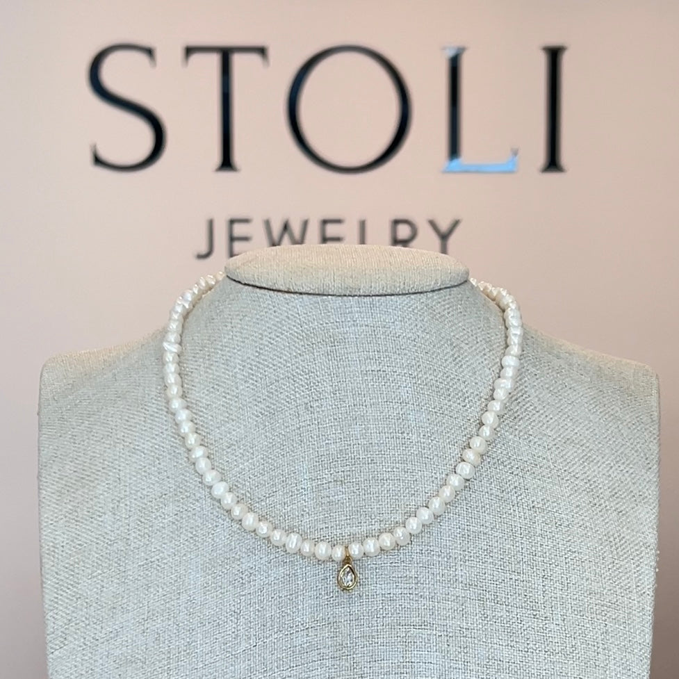 COLLAR