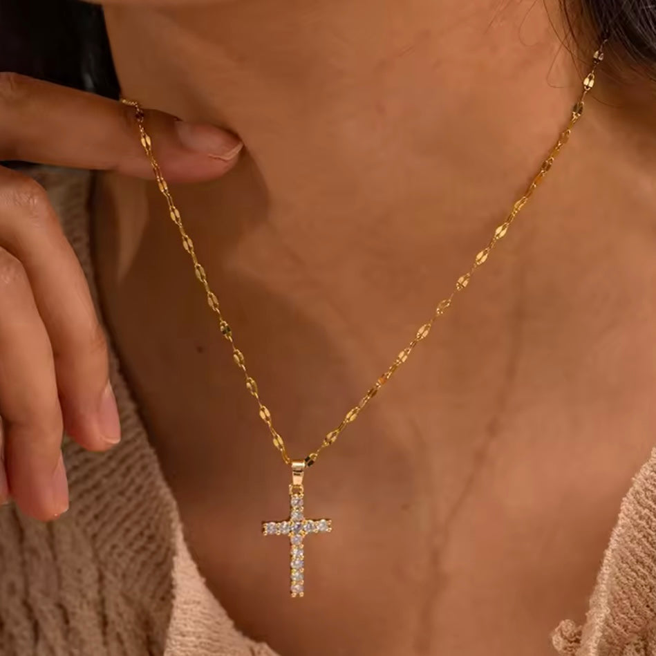 COLLAR EVANISSE