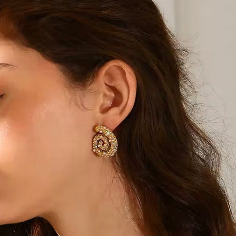 ARETES CARAHLY