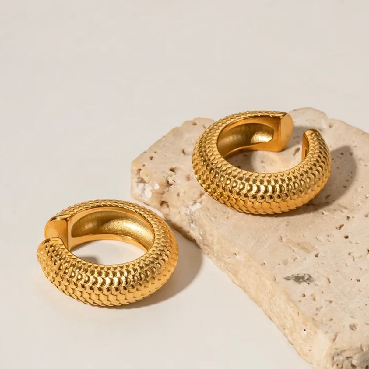 EAR CUFF AFRODITA