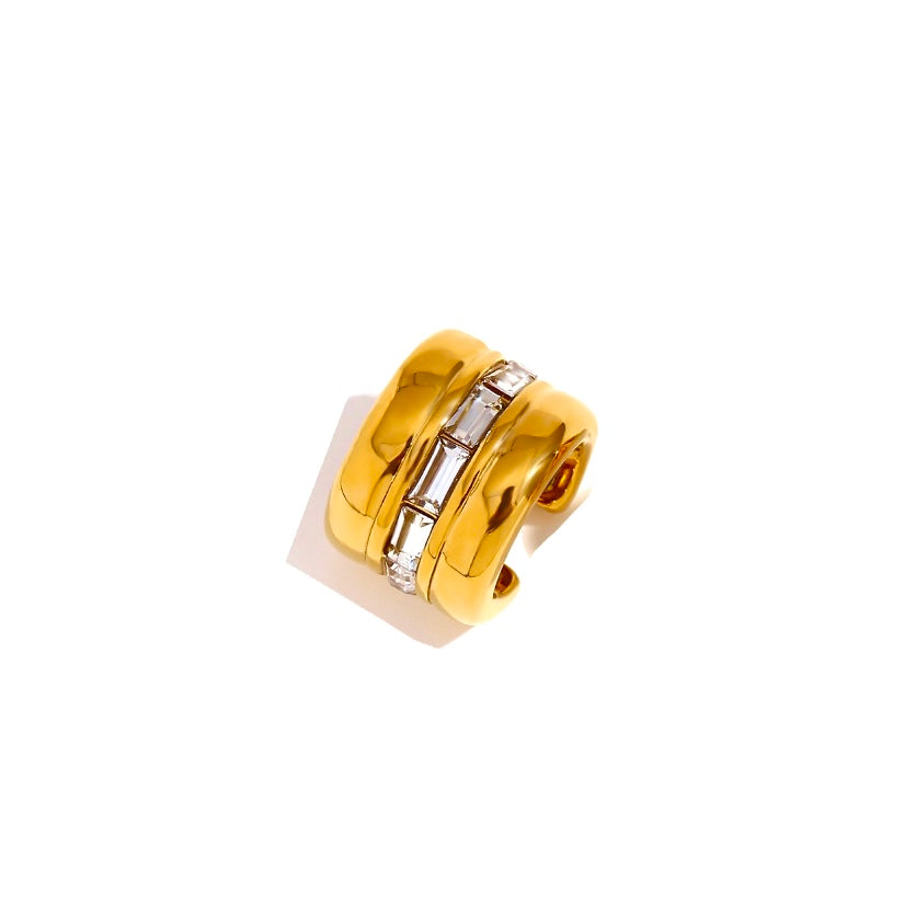 EAR CUFF