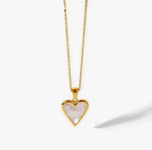 COLLAR LOVE