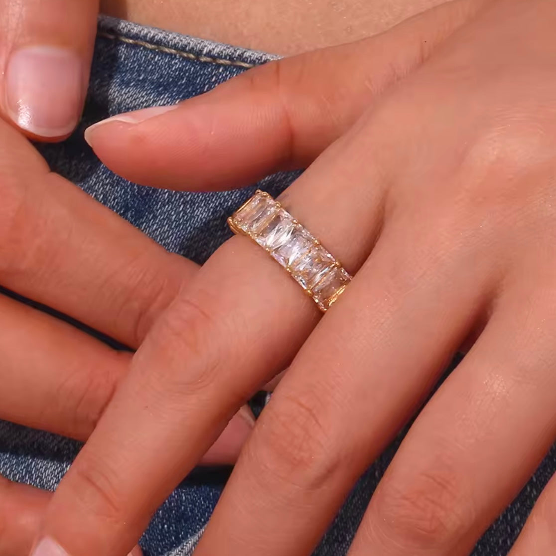 ANILLO NOELLA