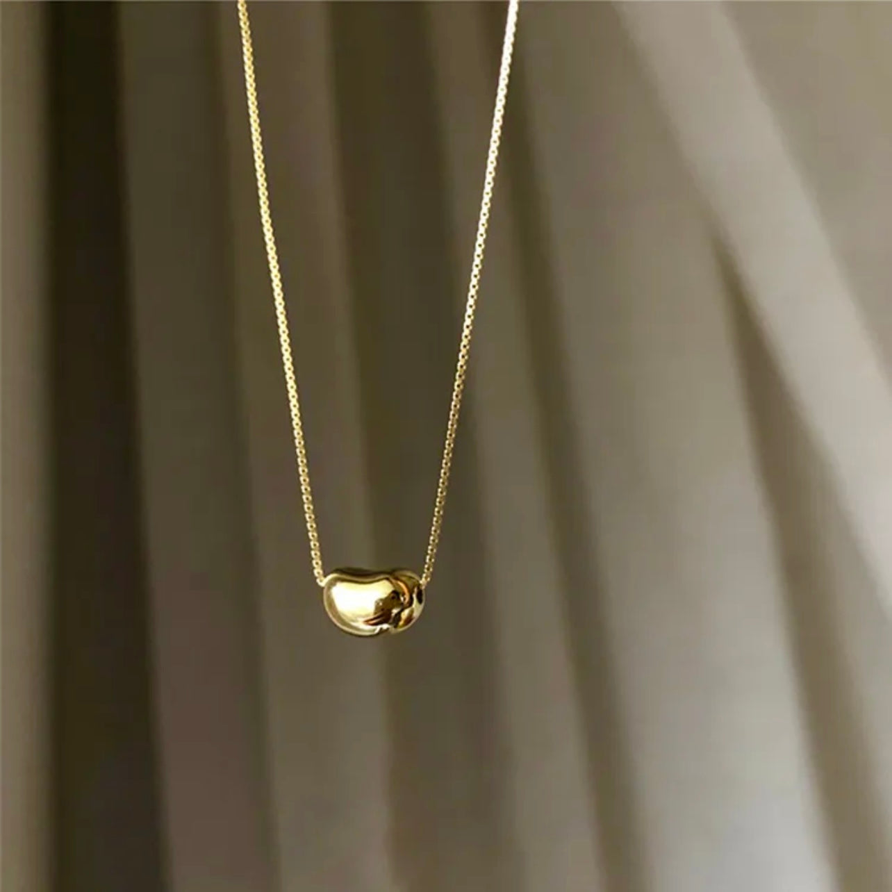 COLLAR GLOBITO