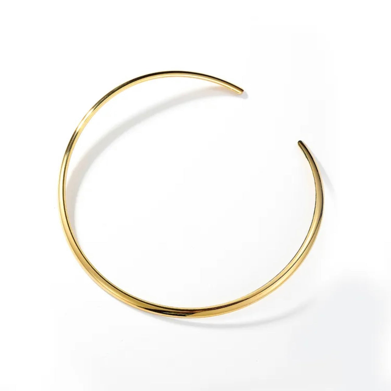 COLLAR LISO AVERY