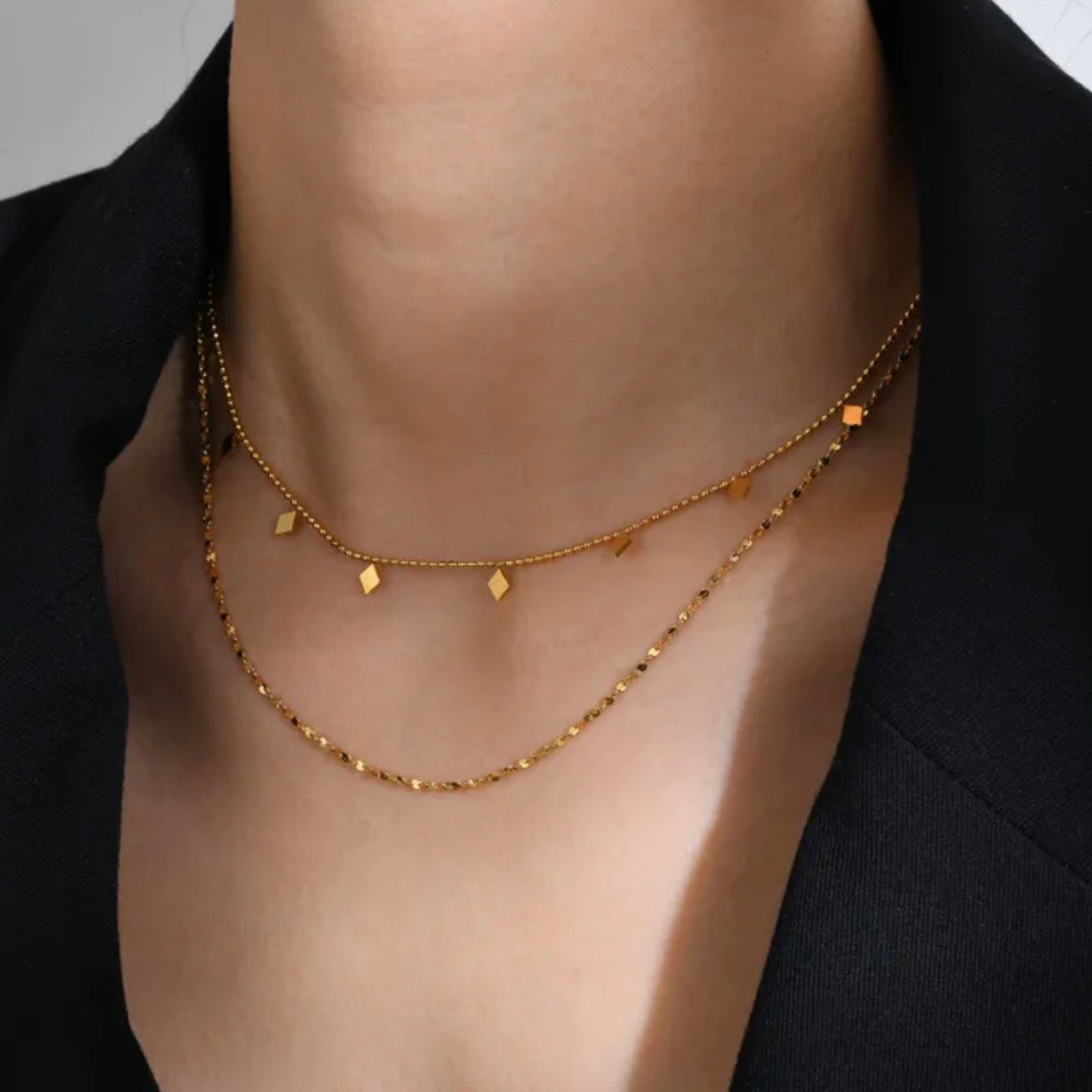 COLLAR ROMBO