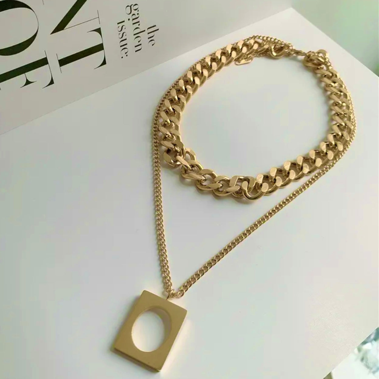 COLLAR CUADRO DOBLE