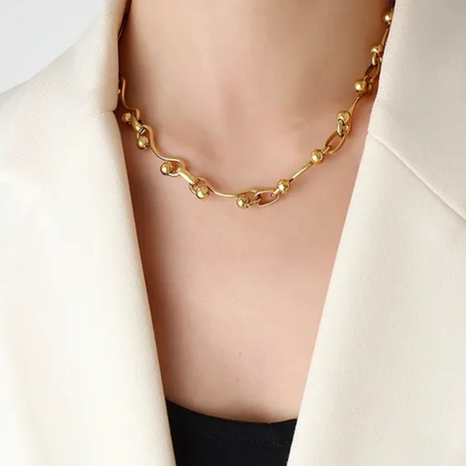 COLLAR EMILY