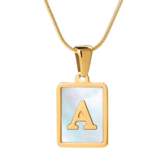COLLAR INICIAL MADRE PERLA