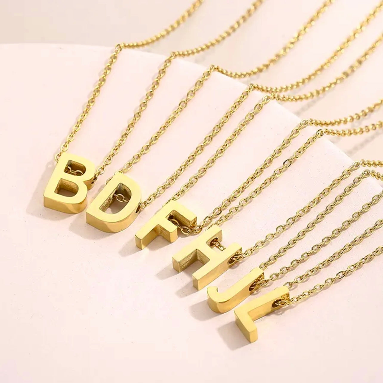 COLLAR INICIAL RELIEVE