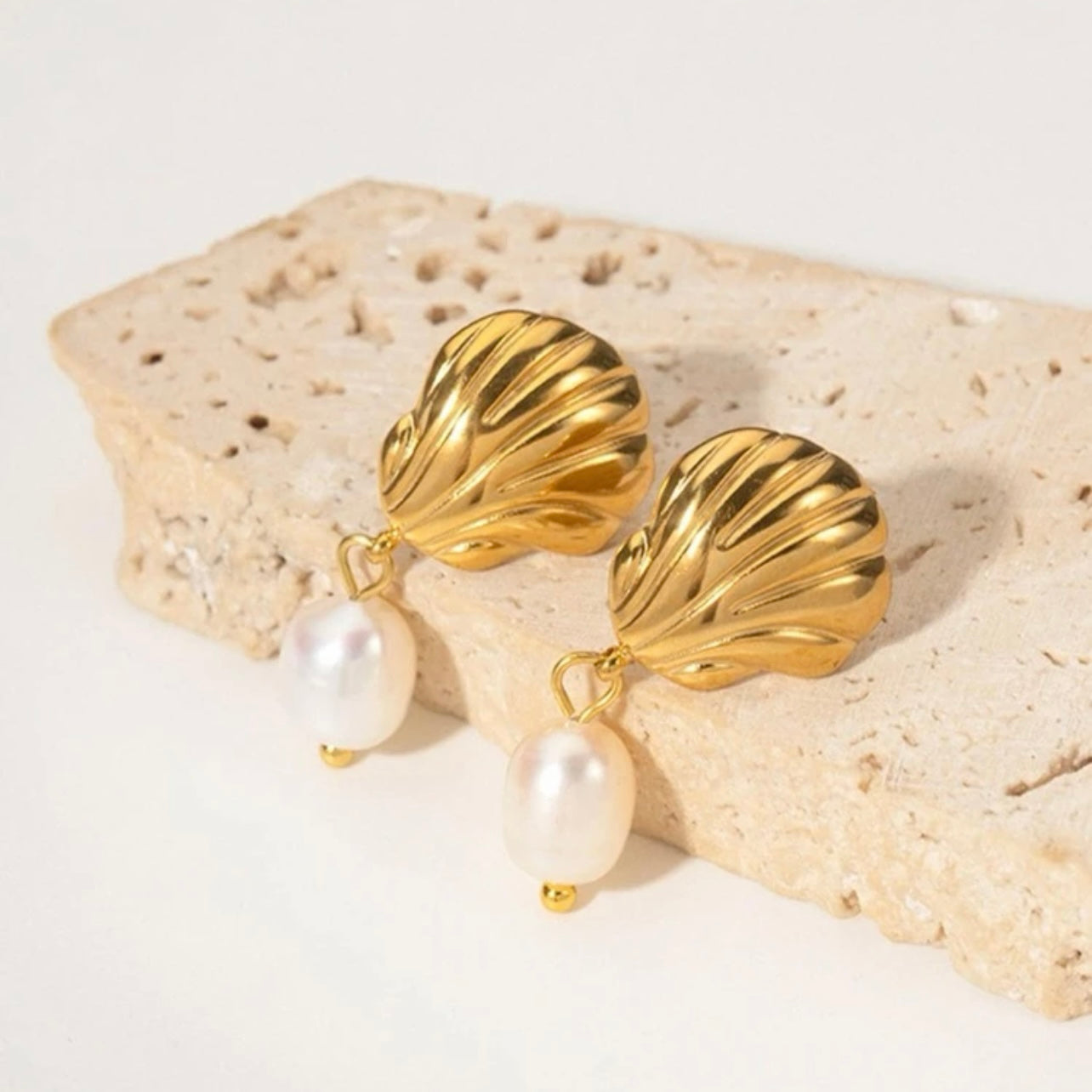 ARETES GRACE