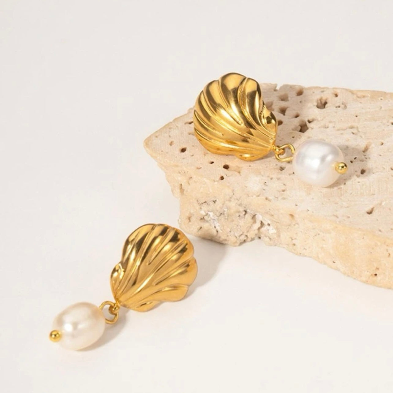 ARETES GRACE